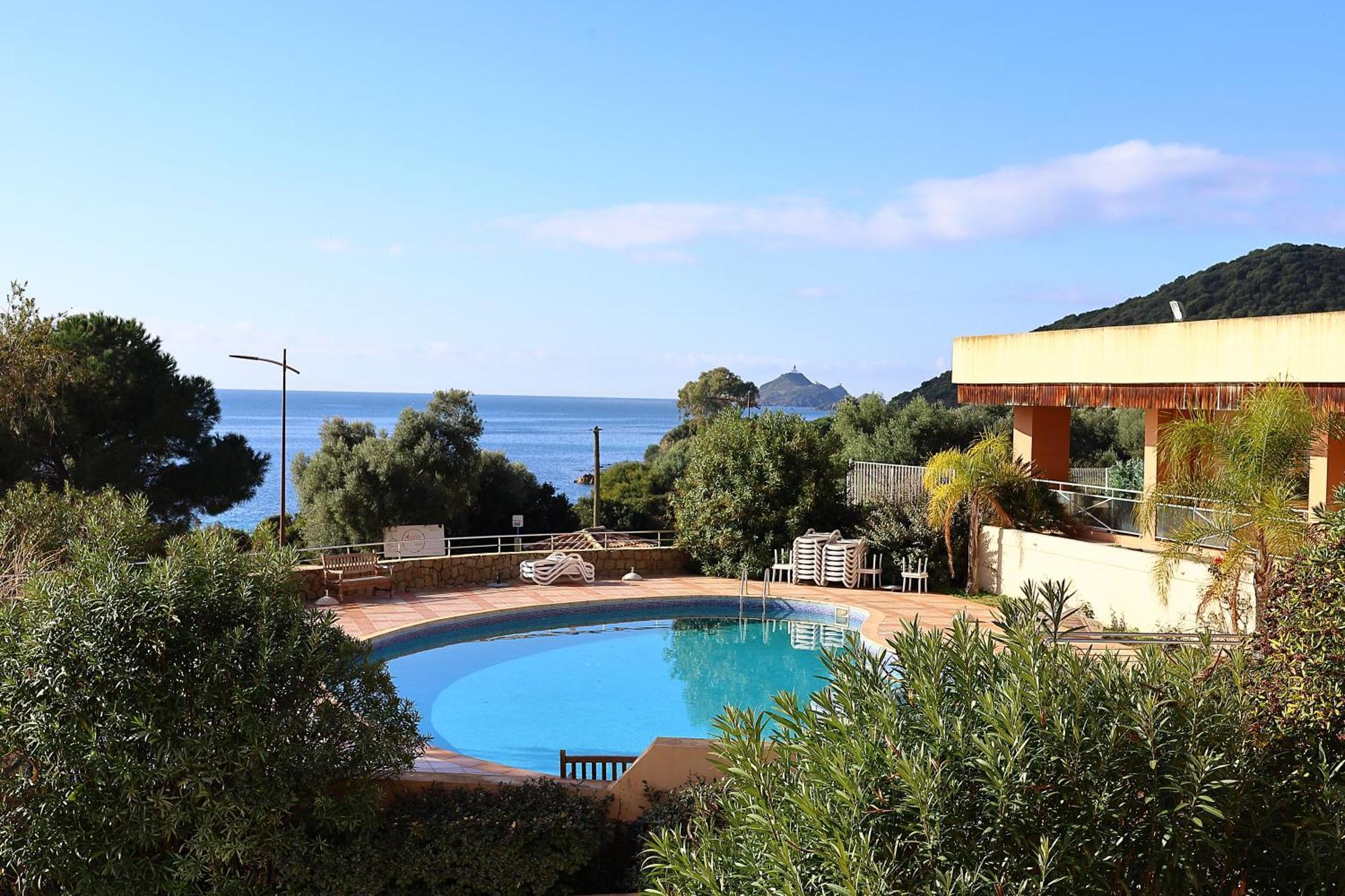 Superbe T2 Vue Mer - Piscine & Plage A 100M Ajaccio  Ngoại thất bức ảnh