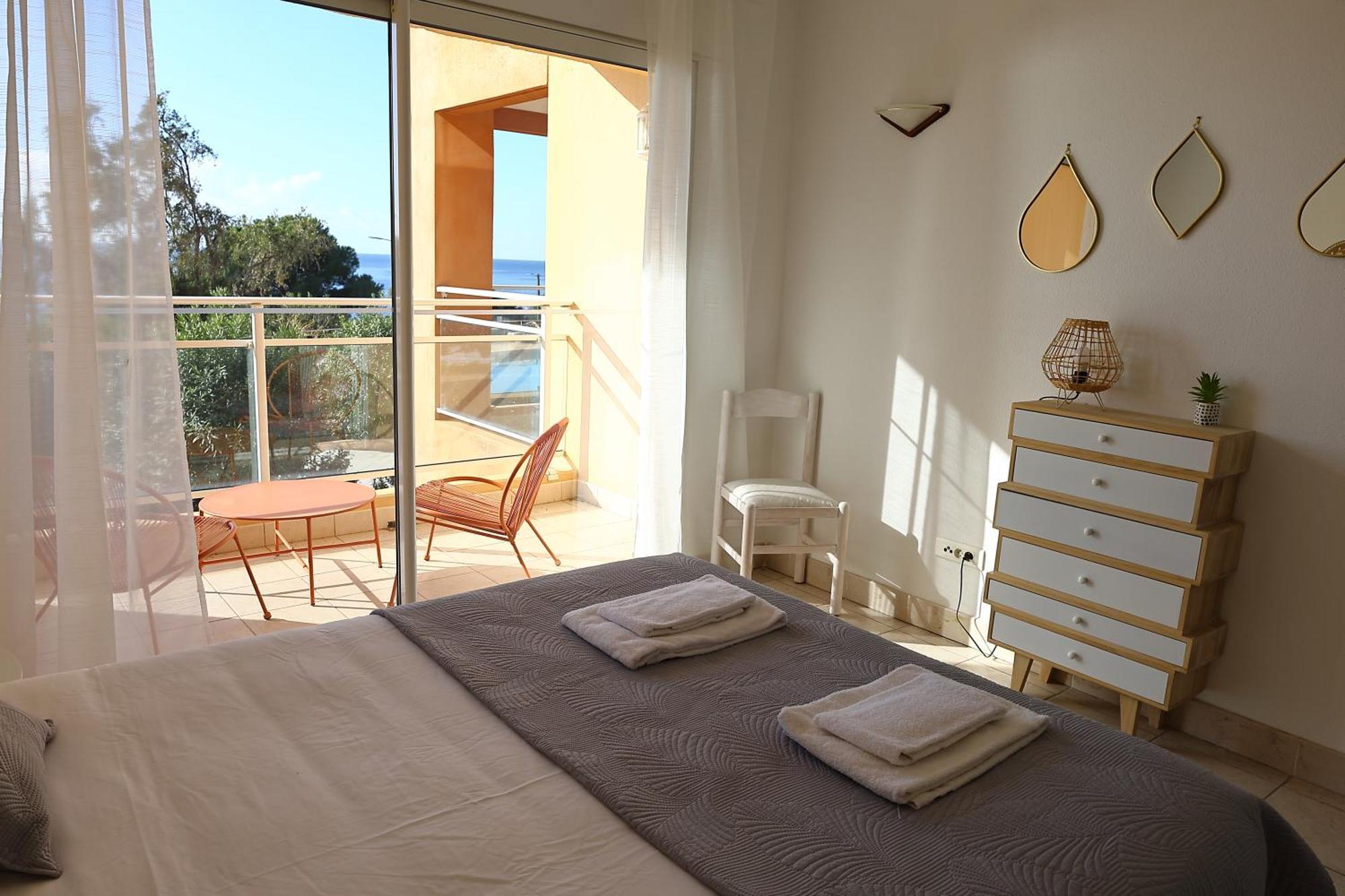 Superbe T2 Vue Mer - Piscine & Plage A 100M Ajaccio  Ngoại thất bức ảnh